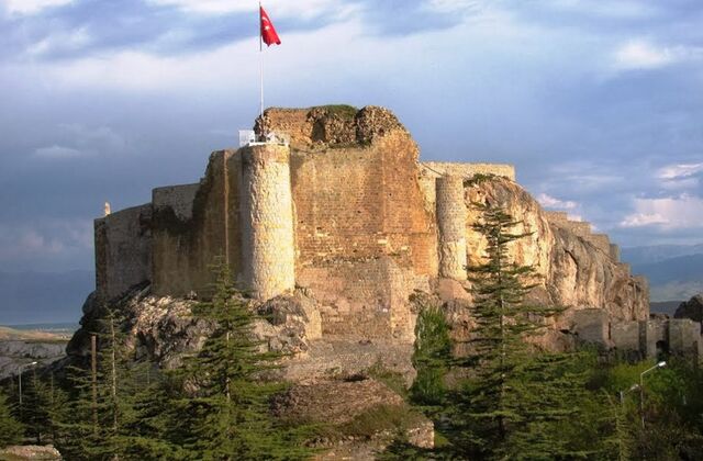 UÇAKLI DOĞU`NUN SAKLI HAZİNELERİ KEMALİYE-TUNCELİ-ELAZIĞ-DİVRİĞİ TURU  2026